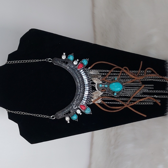 Vintage Necklace Set - Picture 3 of 12